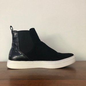 Black Chelsea Boot White Bottoms
